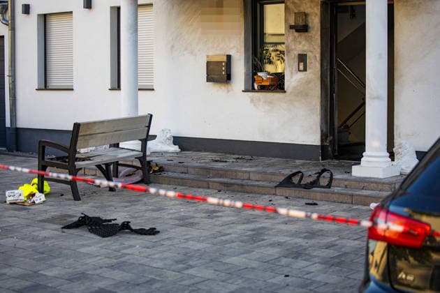Arson attack on residential building Explosion suspected 9 people affected On 27 05 2026, there was a suspected arson attack on a residential building in Groß Umstadt in the district of Richen Traces at th
