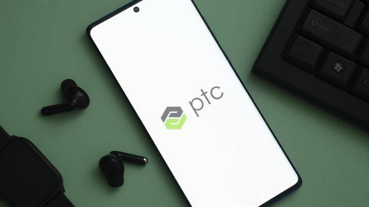 Dhaka, Bangladesch, 04. Mai 2025: PTC bietet innovative Technologielösungen für Branchen weltweit. PTC ist auf IoT und AR Produkte spezialisiert und ein führendes Unternehmen im Bereich der digitalen Transformation Dhaka, Bangladesh 04 May 2025: PTC offers innovative technology solutions for industries worldwide. Specializing in IoT and AR products, PTC is a leader in digital transformation Copyright: imageBROKER Md.MamunxMiah ibliqx17839976.jpg
