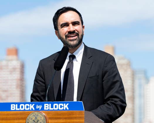 May 28, 2026, Queens, New York, United States: New York City Mayor ZOHRAN MAMDANI (D) speaking at a press conference about housing in Whitey Ford Field in Queens, New York. Queens United States - ZUMAb161 20260528_aap_b161_009 Copyright: xMichaelxBrochsteinx