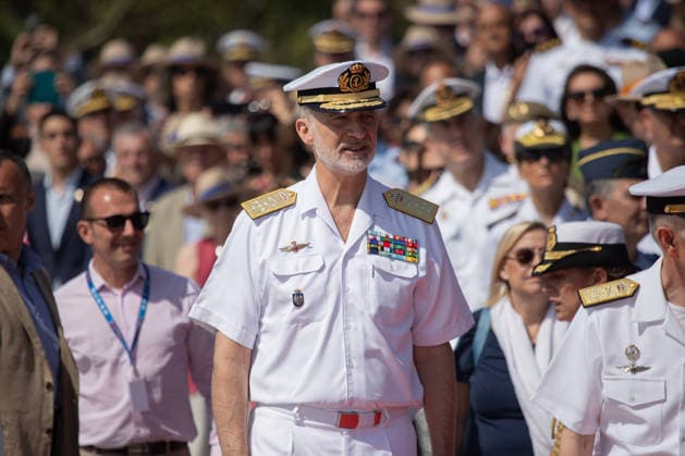 The King presides over the naval review and the dynamic exhibition on the occasion of the Armed Forces Day King Felipe VI during the naval review and the dynamic exhibition on the occasion of the Armed Forces Day, on May 29, 2026, in Vigo, Pontevedra, Galicia Spain On the occasion of the Armed Forces Day 2026, the King presided over the naval review and the dynamic exhibition on the occasion of the Armed Forces Day 2026, the King presided over the naval review in which ships of the Navy and the Civil Guard sailed along the Vigo estuary and then moved to Samil Beach to attend the dynamic exhibition of naval air capabilities, which included maneuvers by the means of the Army, the Navy, the Spanish Army, the Spanish Civil Guard, the Spanish A Copyright: xAdrianxIragox 7559263