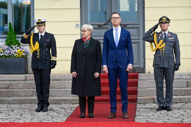 LKS 20260601 President of Finland Alexander Stubb met President of Slovenia Nataöa Pirc Musar at the Presidential Palace in Helsinki, Finland on June 1, 2026. Slovenia s president Nataöa Pirc Musar is on a one-day working visit to Finland. - MARKKU ULANDER Helsinki Finland  Copyright: xMarkkuxUlanderx k2qvfjAj9Ec