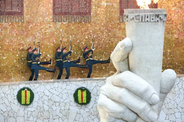 News Bilder des Tages RUSSIA, VOLGOGRAD - JUNE 3, 2026: The Hall of Military Glory of the memorial To Heroes of the Battle of Stalingrad on the Mamayev Kurgan Memorial Site Volgograd Russia  - ZUMAt113 20260603_zaa_t113_987 Copyright: xYevgenyxMessmanx