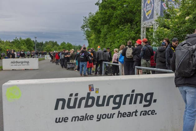 Rock am Ring 2026 at the Nürburgring 03 06 26 Queue for the LIDL Rock Store First day of arrival on Wednesday, 03 06 2026, for Rock am Ring 2026 at the Nürburgring in the Eifel The three-day music festival will take place from June 5 to 7, 2026 and is one of the largest open-air festivals in Germany Nürburg Nürburgring Rhineland-Palatinate Germany Copyright: xMarcxJohnx