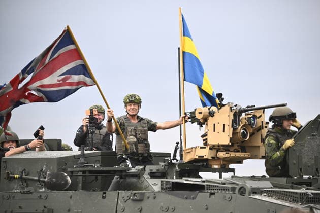 Bruce Dickinson from Iron Maiden appears in a combat vehicle at the festival grounds during Sweden Rock Festival outside Sölvesborg, Sweden June 3, 2026 SÖLVESBORG SWEDEN x10080x  Copyright: xFredrikxSandberg TTx SWEDEN ROCK FESTIVAL 2026 2AF94KkhABk