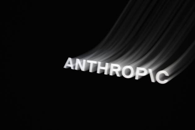 June 5, 2026, Taichung, Taiwan: Anthropic logo is displayed on a smartphone. Anthropic said on Thursday AI that can build itself would be a major development in the history of technology. But full recursive self-improvement also might increase the risks of humans losing control over AI systems. If systems are capable of fully building their own successors, the ways we secure them, monitor them, and shape their behavior all grow much more important, the company said. Taichung Taiwan - ZUMAc217 20260605_zip_c217_004 Copyright: xAndrexM.xChangx
