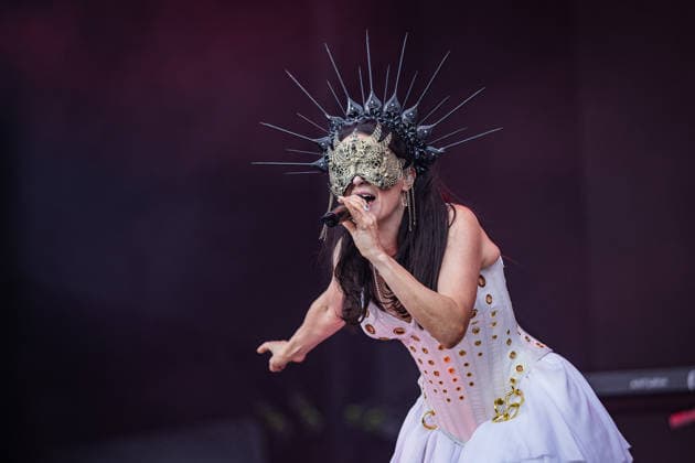 Rock am Ring 2026, 5 6 2026 Within Temptation with singer Sharon Janny den Adel on the Mandora Stage The traditional Rock am Ring festival at the Nürburgring in the Eifel region kicks off the festival season in Germany Rock am Ring will take place this year from 5 to 7 June Around 80 bands and artists will perform on one of the three large s Copyright: xSebastianxDerixx
