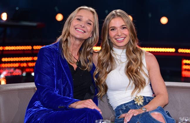 Lola Weippert and her mother Cornelia Dippon as guests on the NDR Talk Show on 5 06 2026 in Hamburg Lola Weippert and mom Cornelia Dippon during the NDR Talk Show at NDR Studios on June 5, 2026 in Hamburg, Germany NDR Talkshow am 5 06 2026 in Hamburg