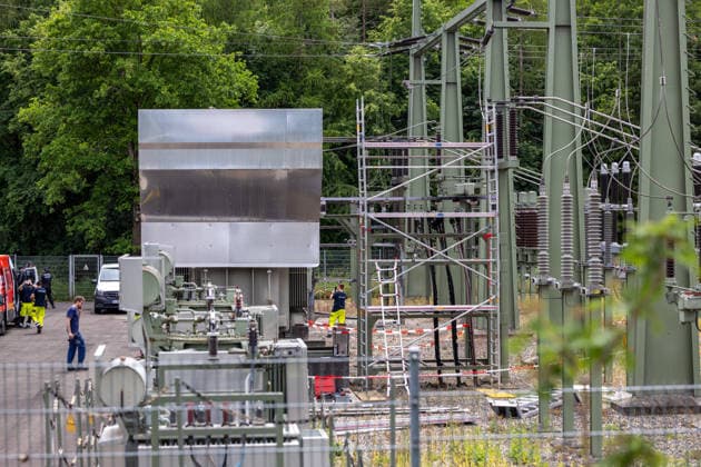 Reutlingen Themed pictures Substation fire in Reutlingen Betzingen, 08 06 2026 Themed pictures Substation fire in Reutlingen Betzingen, 08 06 2026, Repair work on the substation Copyright: xEibner-Pressefoto DimitrixDrofitx EP_ddh