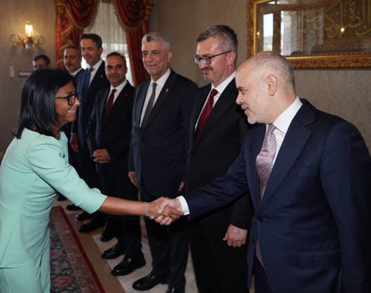 Turkish President Erdogan meets Venezuelan Interim President Delcy Rodriguez in Istanbul ISTANBUL, TURKIYE - JUNE 8: (----EDITORIAL USE ONLY - MANDATORY CREDIT - TURKISH PRESIDENCY MUSTAFA KAMACI HANDOUT - NO MARKETING NO ADVERTISING CAMPAIGNS - DISTRIBUTED AS A SERVICE TO CLIENTS----) Venezuelan Interim President Delcy Rodriguez shakes hands with Presidential Chief Advisor on Foreign Policy and Security Akif Cagatay Kilic (R) alongside Presidential Communications Director Burhanettin Duran (2nd R), Minister of Trade Omer Bolat (3rd R) and Minister of Industry and Technology Mehmet Fatih Kacir (4th R) during a meeting at the Presidential Dolmabahce Office in Istanbul, Turkiye, on June 8, 2026. TUR Presidency Mustafa Kamaci Anadol  Copyright: x2026xAnadoluxTURxPresidencyx xMustafaxKamacix