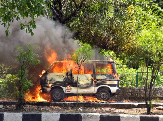 A parked van catches fire in Bhopal Bhopal, Jun 08 (ANI): A parked van catches fire at Shahpura, in Bhopal on Monday. Bhopal Madhya Pradesh India Copyright: xANIx ANI_20260608376