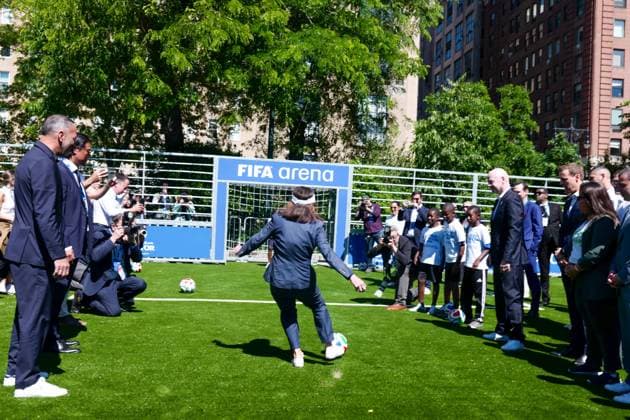 New York, NY- June 8: Governor Hochul and Mayor Mamdani make a World Cup FIFA announcement of a free watch party in Central Park for the FIFA World Cup 2026 Final on Sunday, July 19. With FIFA President Gianni Infantino, George Weah on June 8, 20267 Credit: AdMedia USA - ZUMAa123 20260608_zaa_a123_290 Copyright: xCamaraxPorterx