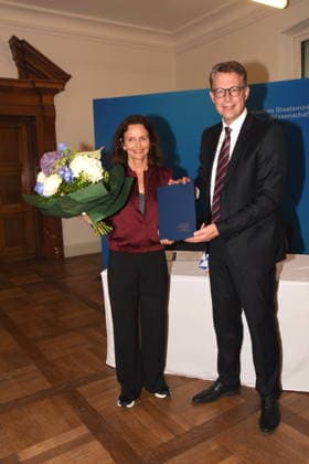 Prof. Amelie Niermeyer Director Indendin New President of the Bavarian Theater Academy August Everding Science and Art Minister Markus Blume Munich 09 06 2026 Salvatorplatz Bavarian State Ministry for Science and Art Announcement of the new presidency of the Bavarian Theater Academy August Everding Photo Munich