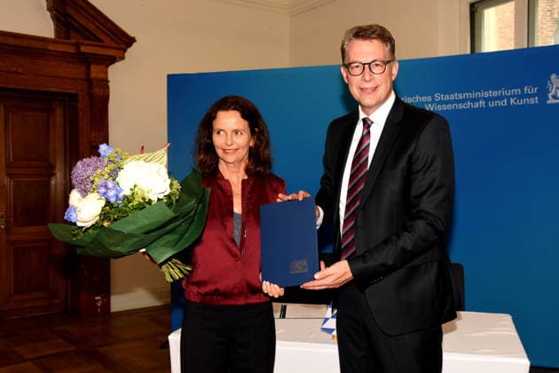 Prof. Amelie Niermeyer Director Indendin New President of the Bavarian Theater Academy August Everding Science and Art Minister Markus Blume Munich 09 06 2026 Salvatorplatz Bavarian State Ministry for Science and Art Announcement of the new presidency of the Bavarian Theater Academy August Everding Photo Munich