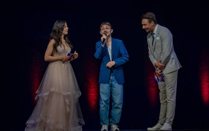 20260609 Cast- und Stueckpraesentation von Disneys Die Schoene und das Biest WIEN, OESTERREICH - 09. JUNI: Schauspielerin, Saengerin, Taenzerin und Musical Darstellerin in der Rolle von -Belle- Marlene Jubelius, Musicaldarsteller in der Rolle von Lefou Linus Al Baroffio und Schauspieler, Saenger und Musicaldarsteller in der Rolle von -Das Biest- Dominik Hees waehrend der Cast- und Stueckpraesentation des Musical-Welterfolgs Disneys Die Schoene und das Biest im Rahmen der Vorstellung der im Herbst 2026 Premiere der neuen Produktion der Vereinigten Buehnen Wien (VBW) und der SolistInnen mit einem exklusiven musikalischen Einblick im Rainmund Theater am 09. Juni 2026 Raimund Theater in Wien, Oesterreich. 260609_SEPA_17_017 Copyright: xIsabellexOuvrardx SEPAxMedia