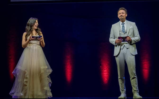 20260609 Cast- und Stueckpraesentation von Disneys Die Schoene und das Biest WIEN, OESTERREICH - 09. JUNI: Schauspielerin, Saengerin, Taenzerin und Musical Darstellerin in der Rolle von -Belle- Marlene Jubelius und Schauspieler, Saenger und Musicaldarsteller in der Rolle von -Das Biest- Dominik Hees waehrend der Cast- und Stueckpraesentation des Musical-Welterfolgs Disneys Die Schoene und das Biest im Rahmen der Vorstellung der im Herbst 2026 Premiere der neuen Produktion der Vereinigten Buehnen Wien (VBW) und der SolistInnen mit einem exklusiven musikalischen Einblick im Rainmund Theater am 09. Juni 2026 Raimund Theater in Wien, Oesterreich. 260609_SEPA_17_001 Copyright: xIsabellexOuvrardx SEPAxMedia