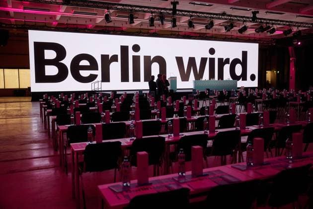 CDU state party conference FOR EDITORIAL PURPOSES ONLY EDITORIAL USE ONLY p View of the NLND Berlin event location before the start of the CDU party conference Today a top candidate is to be nominated for the upcoming parliamentary elections Germany Berlin Berlin Copyright JörgxCarstensen Copyright: JörgxCarstensen doc867qqwh01j51jo6drmem ,EDITORIAL USE ONLY Copyright: JörgxCarstensen