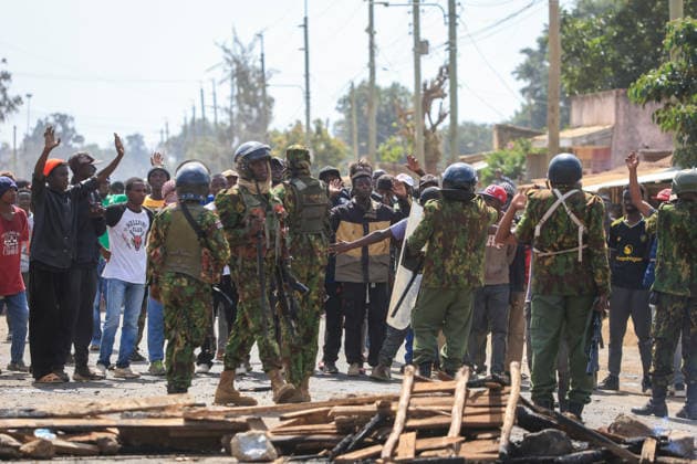 Protest held in Kenya against planned U.S. Ebola quarantine facility NANYUKI, KENYA - JUNE 09: Kenyan police use water cannons and tear gas to disperse demonstrators who blocked a road and set fires during a protest against a planned Ebola quarantine facility for U.S. citizens in Nanyuki, central Kenya on June 09, 2026. Dozens of people gathered in the town to demonstrate against the proposed facility. Lucas Mukasa Anadolu Nanyuki Kenya. Editorial use only. Please get in touch for any other usage.  Copyright: x2026xAnadoluxLucasxMukasax