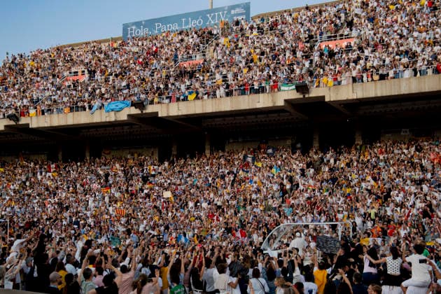 June 9, 2026, Barcelona, Barcelona, Spain: the Olympic Stadium fills to capacity for a Mass with the presence of Pope Leo XIV on the first day of his visit to Barcelona..In the pic :Pope Leo XIV Barcelona Spain - ZUMAr179 20260609_zip_r179_044 Copyright: xEricxRenomx