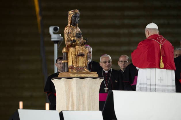 June 9, 2026, Barcelona, Barcelona, Spain: the Olympic Stadium fills to capacity for a Mass with the presence of Pope Leo XIV on the first day of his visit to Barcelona..In the pic :Pope Leo XIV Barcelona Spain - ZUMAr179 20260609_zip_r179_066 Copyright: xEricxRenomx
