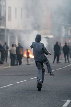 June 9, 2026, Belfast, Antrim, United Kingdom: Belfast youths burn down a grocery store owned by an immigrant. Belfast erupted into flames as locals took to the streets to protest against the stabbing of a North Belfast man by a Sudanese national refugee. Road blockades were set up all over Belfast bringing much of the city to a standstill. The protestors are demanding a stop to immigration into Northern Ireland. Belfast United Kingdom  - ZUMAs197 20260609_aaa_s197_284 Copyright: xLabxMox