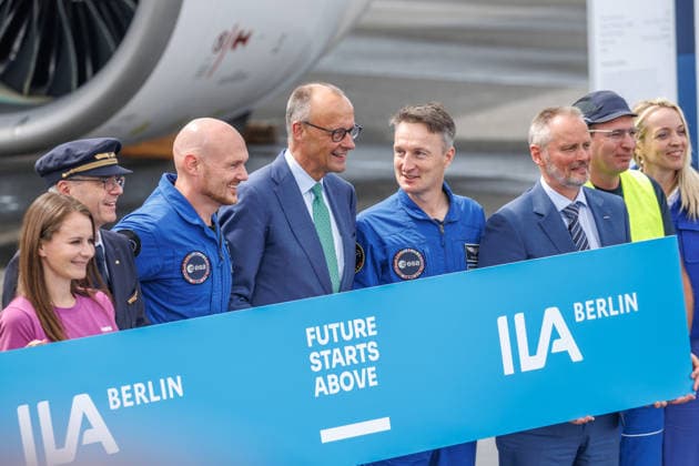 Opening tour of the ILA Federal Chancellor Friedrich Merz CDU , Alexander Gerst and Matthias Maurer on an opening tour of the ILA in Berlin Brandenburg on 10 06 2026 Berlin Germany