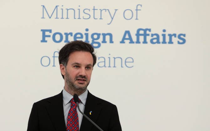 News Bilder des Tages Spokesperson of the Ukrainian Ministry of Foreign Affairs Heorhii Tykhyi holds a briefing on Ukrainian-Polish relations and diplomatic solutions concerning defence and logistics, Kyiv, Ukraine, June 10, 2026. The official said that Ukraine was negotiating the transfer of a number of interceptor missiles that were nearing the end of their service life. (Photo by Hennadii Minchenko Ukrinform) Briefing of Ukrainian Foreign Ministry’s spokesperson in Kyiv  Copyright: xHennadiixMinchenkox