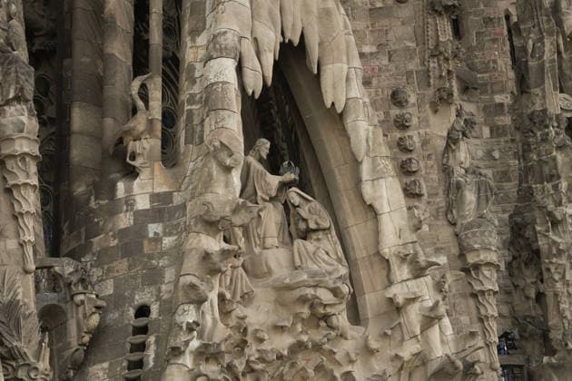 Pope Leo XIV presides the Holy Mass in the Basilica of the Sagrada Familia and inaugurates the Tower of Jesus Christ Detail of the Sagrada Familia during the celebration of the Holy Mass presided by Pope Leo XIV, on June 10, 2026, in Barcelona, Catalonia Spain This historic solemn Eucharist in the Basilica of the Sagrada Familia, which is attended by the King and Queen of Spain, serves as the setting for the blessing and inauguration of the Tower of Jesus Christ, serves as a framework for the blessing and inauguration of the Tower of Jesus Christ, the central structure that makes the temple the tallest church in the world, coinciding exactly with the events of the centenary of the death of the architect Antoni Gaudí 10 JUNE 2026 CATALONIA  Copyright: xDavidxZorrakinox 7587344
