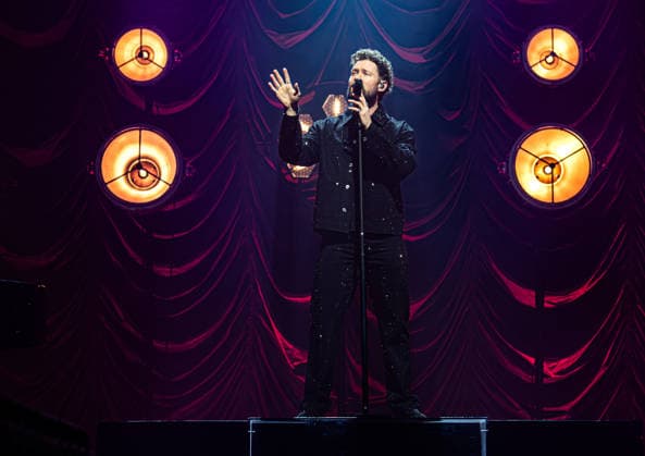 10 06 2026, xlakx, Entertainment,Calum Scott The Avenoir Tour 2026 v l British singer songwriter Calum Scott will be performing at the Max Schmeling Halle in Berlin as part of his The Avenoir Tour 2026 Daniel Lakomski