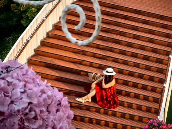 SHANGHAI, CHINA - JUNE 10: Visitors enjoy the scenery at the Miracle Garden in Shanghai Pujiang Country Park on June 10, 2026 in Shanghai, China. The park has opened to the public free of charge.  Copyright: xVCGx 111647417358