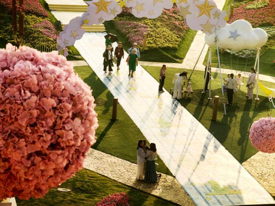 SHANGHAI, CHINA - JUNE 10: Visitors enjoy the scenery at the Miracle Garden in Pujiang Country Park on June 10, 2026 in Shanghai, China. The park has opened to the public free of charge.  Copyright: xVCGx 111647417352