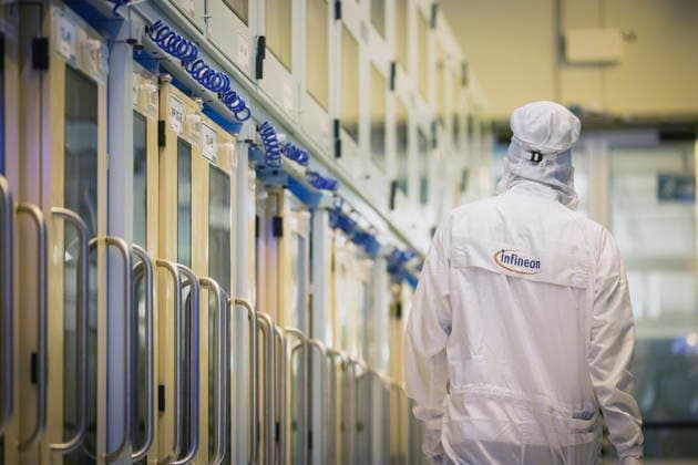 Infineon Technologies AG in Dresden Cleanroom of the new Smart Power Fab of Infineon Technologies AG in Dresden on June 10 On July 2, the Smart Power Fab will be officially opened The new plant is the largest single investment in Infineons history with an investment