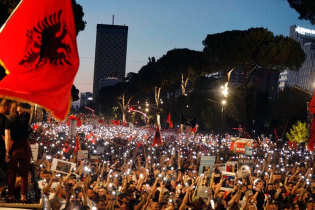 Protest against the construction of a luxury resort in Tirana, Albania. Protesters hold signs and Albanian national flags as they take part in a demonstration in front of the prime minister s office in Tirana on June 10, 2026, opposing the construction of a luxury resort in a protected natural area near the city of Vlore. Several thousand citizens demonstrated in Tirana for the ninth consecutive night to demand transparency on a luxury tourism complex project in the protected area of Narta Lagoon in the city of Vlore linked to US President Donald Trump s son-in-law Jared Kushner and his wife, Ivanka Trump. The project was planned for two areas along the Adriatic coast, the protected delta area of Vjosa-Narta and the nearby uninhabited islan Copyright: xLightxStudioxAgencyx xMaltonxDibrax