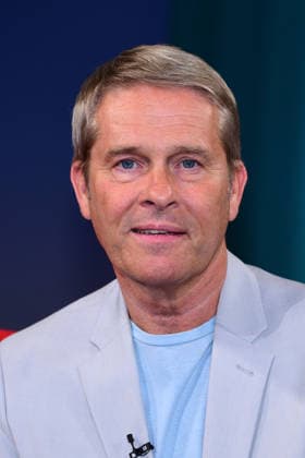 Hinnerk Baumgarten, the presenter in the program DAS Rote Sofa NDR on 12 06 2026 in Hamburg Hinnerk Baumgarten during the Das Rote Sofa tv show at NDR Studios on June 12, 2026 in Hamburg, Germany Politician and referee Florian Lechner as a guest at Das Rote Sofa in Hamburg NDR