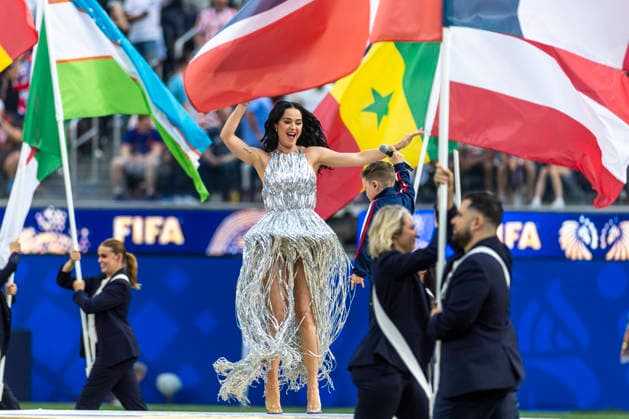 June 12, 2026, Los Angeles, California, USA: KATY PERRY performs before the FIFA World Cup Group D soccer match the United States and the Paraguay at SoFi Stadium in Inglewood. Los Angeles USA - ZUMAc68_ 20260612_zaf_c68_012 Copyright: xRingoxChiux