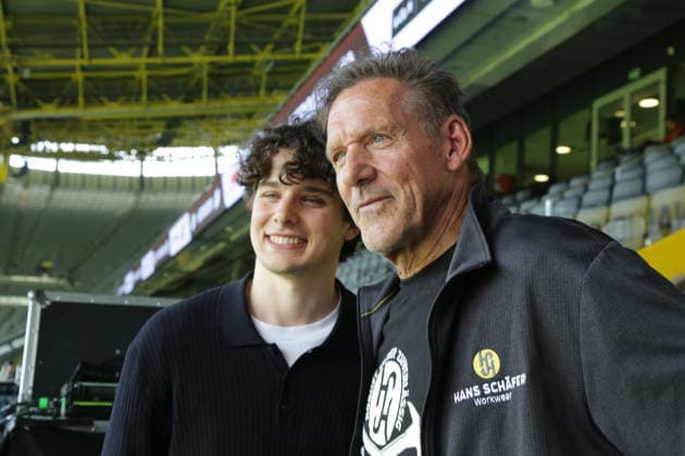 13 06 2026 Dortmund, Ruhr area, NRW, Hollywood star Ralf Moeller visited the herocon trades fair The actor and sportsman was present at Signal Iduna Park together with his son Leon Moeller In a talk with stadium announcer Norbert Dickel, he and Andreas Grewe from Hans