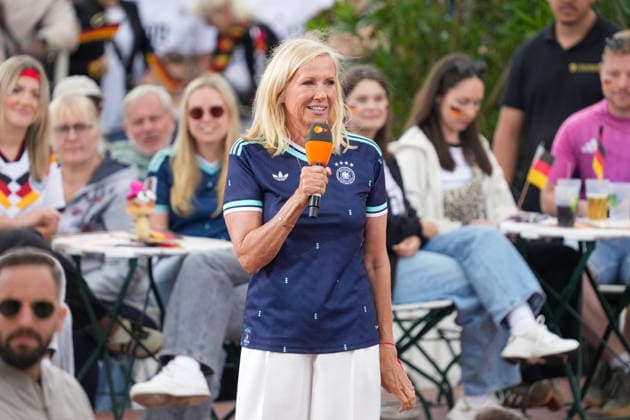 ZDF Fernsehgarten 2026 Andrea Kiwi Kiewel in the ZDF Fernsehgarten with the motto Football Party on 14 06 2026 in Mainz Mainz ZDF Fernsehgarten Rheinland Pfalz