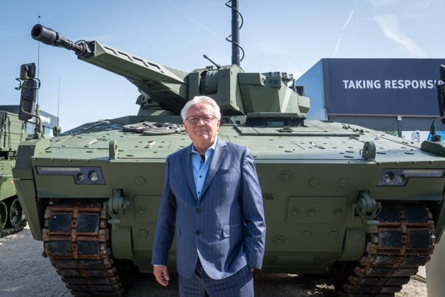 Armin Papperger, Chairman of the Executive Board of Rheinmetall AG, at the Rheinmetall stand in front of a Lynx Recce infantry fighting vehicle Eurosatory 2026 arms fair in Parc des Expositions de Paris Nord Villepinte, Villepinte Paris France Parc des Expositions de Paris No