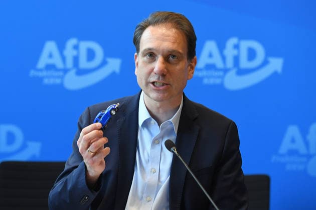 Press conference of the AfD parliamentary group in North Rhine-Westphalia on June 16, 2026, at the state parliament in Düsseldorf; Christian Loose, Parliamentary Secretary of the AfD in North Rhine-Westphalia,detected_source_language xRx