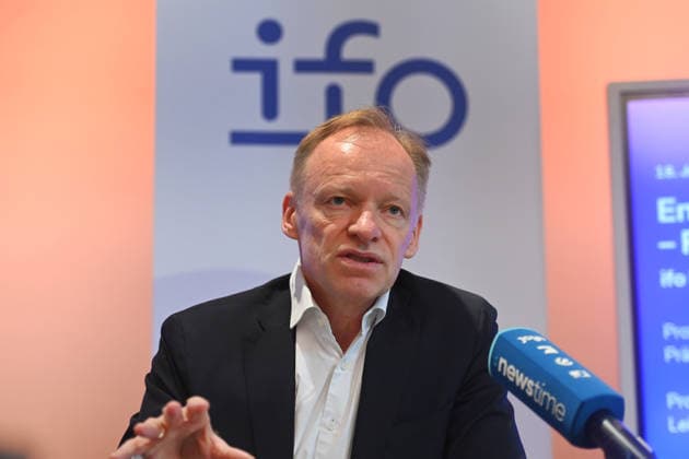 Prof. Dr. Dr. h.c. Clemens Fuest, President of the ifo Institute, single image, cropped close-up, half-length portrait, portrait of the ifo Institute’s Summer 2026 Economic Forecast on June 18, 2025, in Munich,detected_source_language