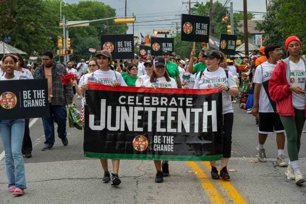 June 19, 2026, Austin, Tx, USA: Texans in Travis County celebrate the Juneteenth federal holiday June 19th, 2026 with a parade in east Austin drawing thousands of participants and spectators to a celebration with deep Texas roots. Juneteenth commemorates the end of slavery in the U.S. when Union troops arrived in Galveston, Texas on June 19, 1865 to announce the end of the Civil War. Austin USA - ZUMAd150 20260619_znp_d150_025 Copyright: xBobxDaemmrichx