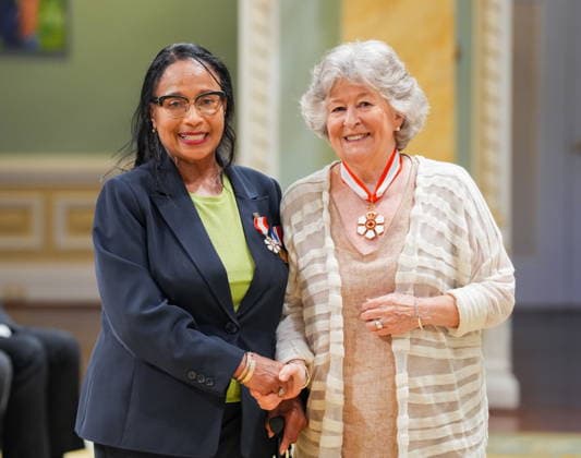 June 25, 2026, Ottawa, On, Canada: Governor General Louise Arbour invests Sharon Diane Brown Ross, of Halifax, as a Member of the Order of Canada during a Presentation of Canadian Honours at Rideau Hall in Ottawa, on Thursday, June 25, 2026. Ottawa Canada  - ZUMAc35_ 20260625_zaf_c35_031 Copyright: xChrisxTanouyex