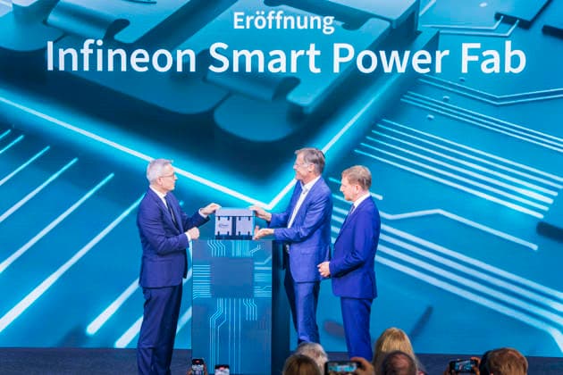 Infineon Opens Infineon Smart Power FAB in Dresden The Federal Minister for Digital Affairs and State Modernization, Dr. Karsten Wildberger, Jochen Hanebeck, CEO of Infineon Technologies AG, and Michael Kretschmer, Minister President of Saxony, symbolically open the factory in Dresden, Saxony, Germany