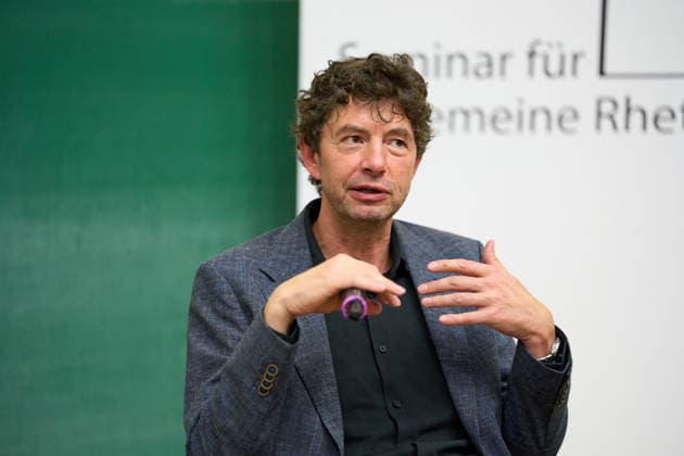 Tübingen: Christian Drosten Receives the University of Tübingen’s Speech of the Year 2025 Award Tübingen, July 2, 2026 Christian Drosten in the Audimax, Neue Aula, Tübingen, July 2, 2026 Copyright: xEibner-Pressefoto ThomasxDingesx EP_TDS