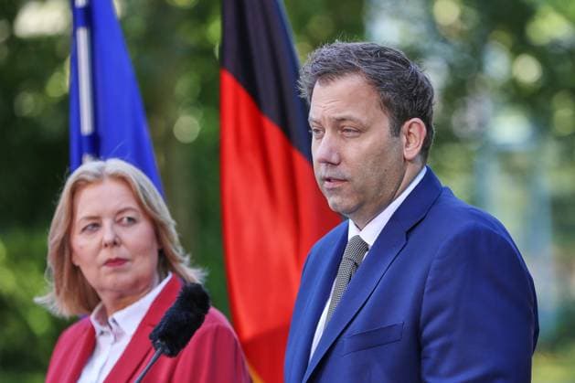 Berlin, Germany, July 2, 2026 Federal Chancellery Press Conference Following the Coalition Committee Meeting Federal Minister of Labor and Social Affairs Bärbel Bas (SPD) and Federal Minister of Finance Lars Klingbeil (SPD) Copyright: xdtsxNachrichtenagenturx dts_126109