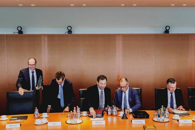 L R Alexander Dobrindt (CSU), Federal Minister of the Interior; Steffen Meyer, State Secretary at the Federal Ministry of Finance; Lars Klingbeil, Federal Minister of Finance; Friedrich Merz (CDU), Federal Chancellor; and Thorsten Frei (CDU), Head of the Federal Chancellery, photographed during the Copyright: xFlorianxGaertnerx