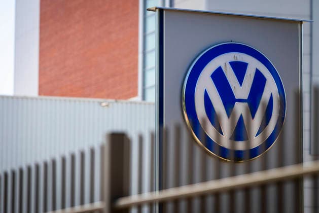 Stock photo: Volkswagen Osnabrück—VW logo at Gate 2 of the VW plant in Osnabrück, July 11, 2026. Stock photo: VW Osnabrück