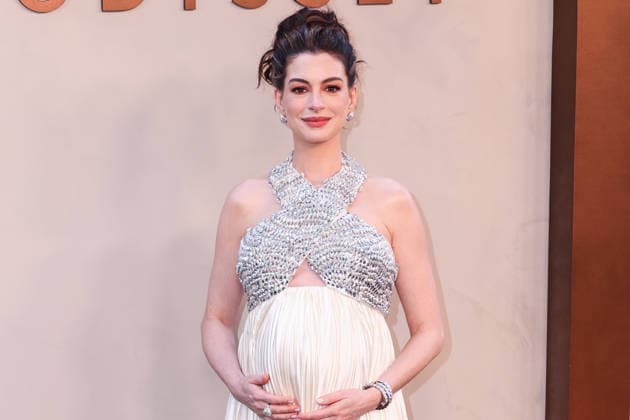 New York Premiere Of Universal Pictures The Odyssey MANHATTAN, NEW YORK CITY, NEW YORK, USA - JULY 14: Anne Hathaway wearing custom Prada with Bulgari jewels, styled by Erin Walsh arrives at the New York Premiere Of Universal Pictures The Odyssey held at AMC Lincoln Square 13 on July 14, 2026 in Manhattan, New York City, New York, United States. New York City AMC Lincoln Square 13 New York United States Copyright: xImagexPressxAgencyx