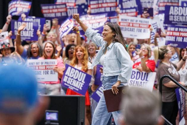 July 19, 2026, Lansing, Michigan, USA: U.S. Rep. ALEXANDRIA OCASIO-CORTEZ at a rally for U.S. Senate candidate Abdul El-Sayed in Lansing. The rally also included U.S. Sen. Bernie Sanders and U.S. House candidate William Lawrence. Lansing USA - ZUMAr192 20260719_znp_r192_001 Copyright: xAndrewxRothx