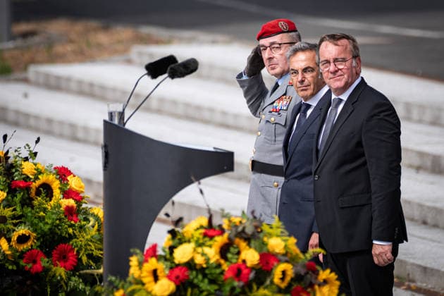 Berlin, Ceremonial Oath-Taking at the Federal Ministry of Defense Ceremonial oath-taking at the Federal Ministry of Defense on July 20, 2026, marking the 82nd anniversary of July 20, 1944. Pictured: Carsten Breuer, Navid Kermani, and Boris Pistorius. Berlin, Federal Ministry of Defense, Berlin, Germany