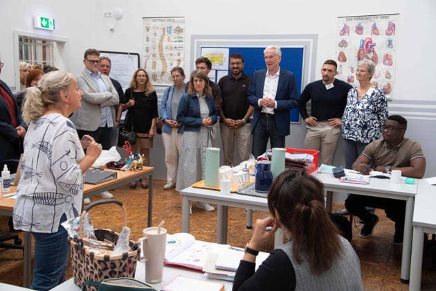 Verena SCHAEFFER, Schäffer, Minister for Children, Youth, Family, Equality, Refugees, and Integration of the State of North Rhine-Westphalia, visits the Quaz Ruhr Language and Training Center in Bochum on July 22, 2026